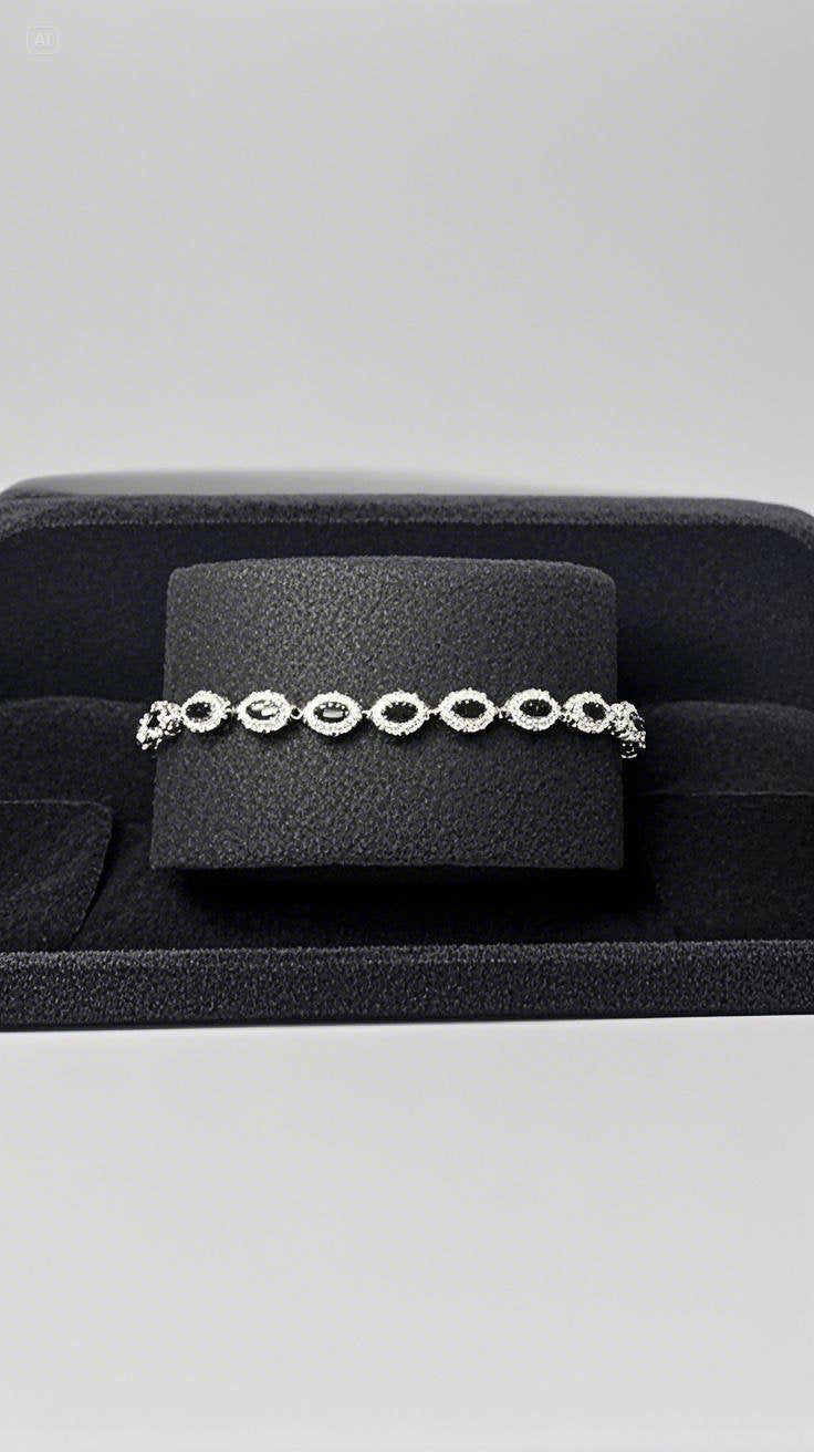 The Blacklight Pure silver Bracelet